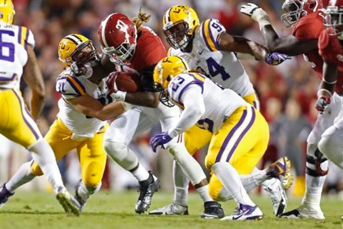 College Football Week 10 Predictions: Picking Top 25 Games ...