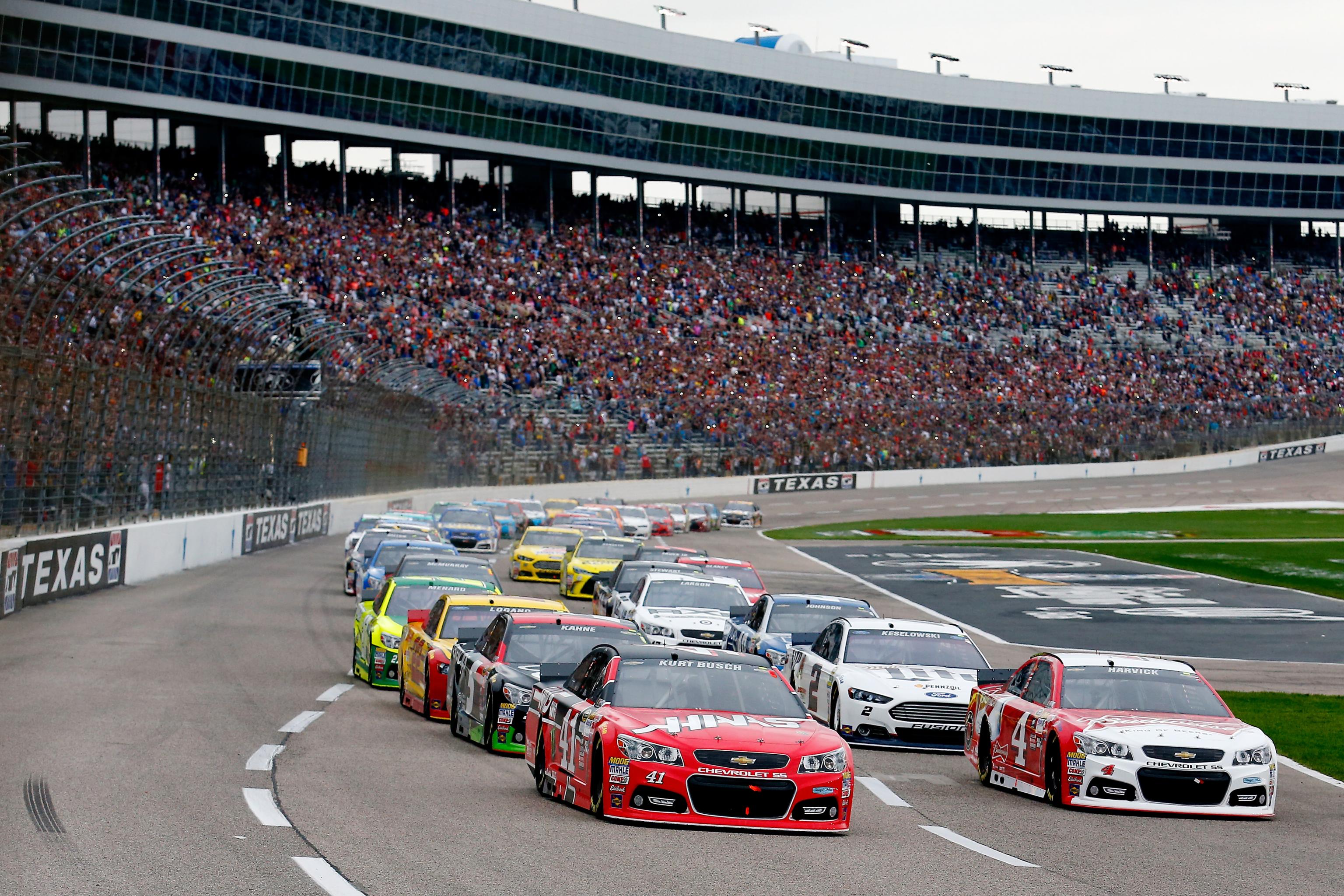 NASCAR Fantasy Picks: Best Auto Club Speedway Drivers for DraftKings 