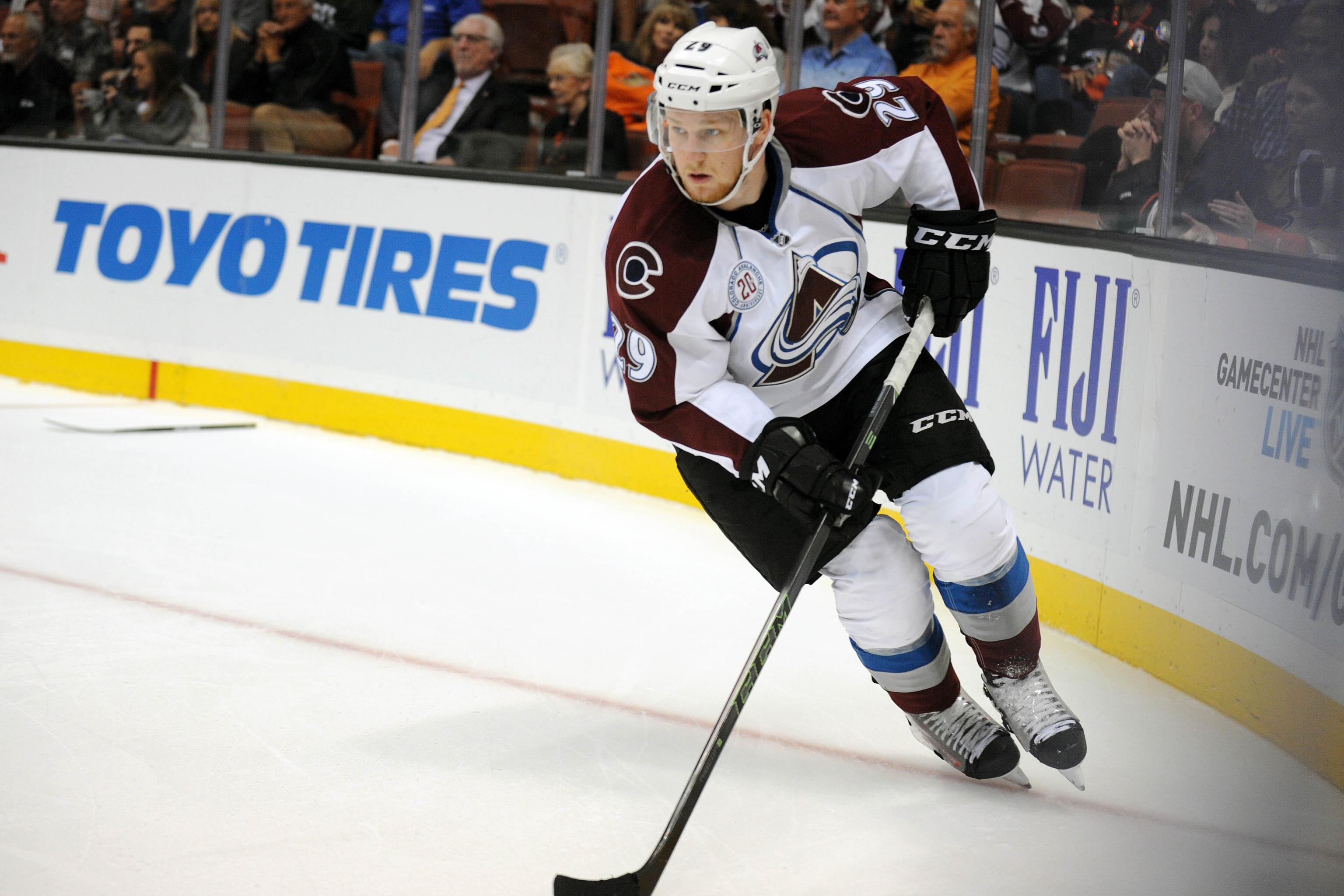 Avalanche's MacKinnon sidelined at least a week with lower-body injury