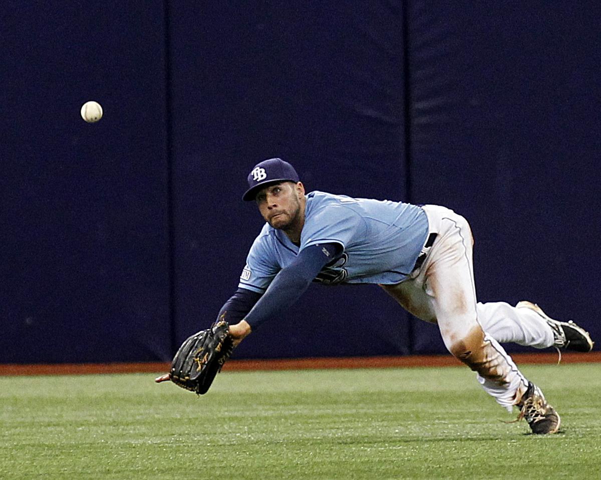 J.J. Hardy, Andrew McCutchen among Gold Glove winners