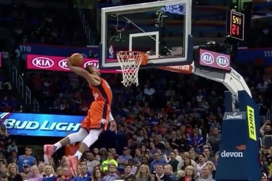 russell westbrook dunk