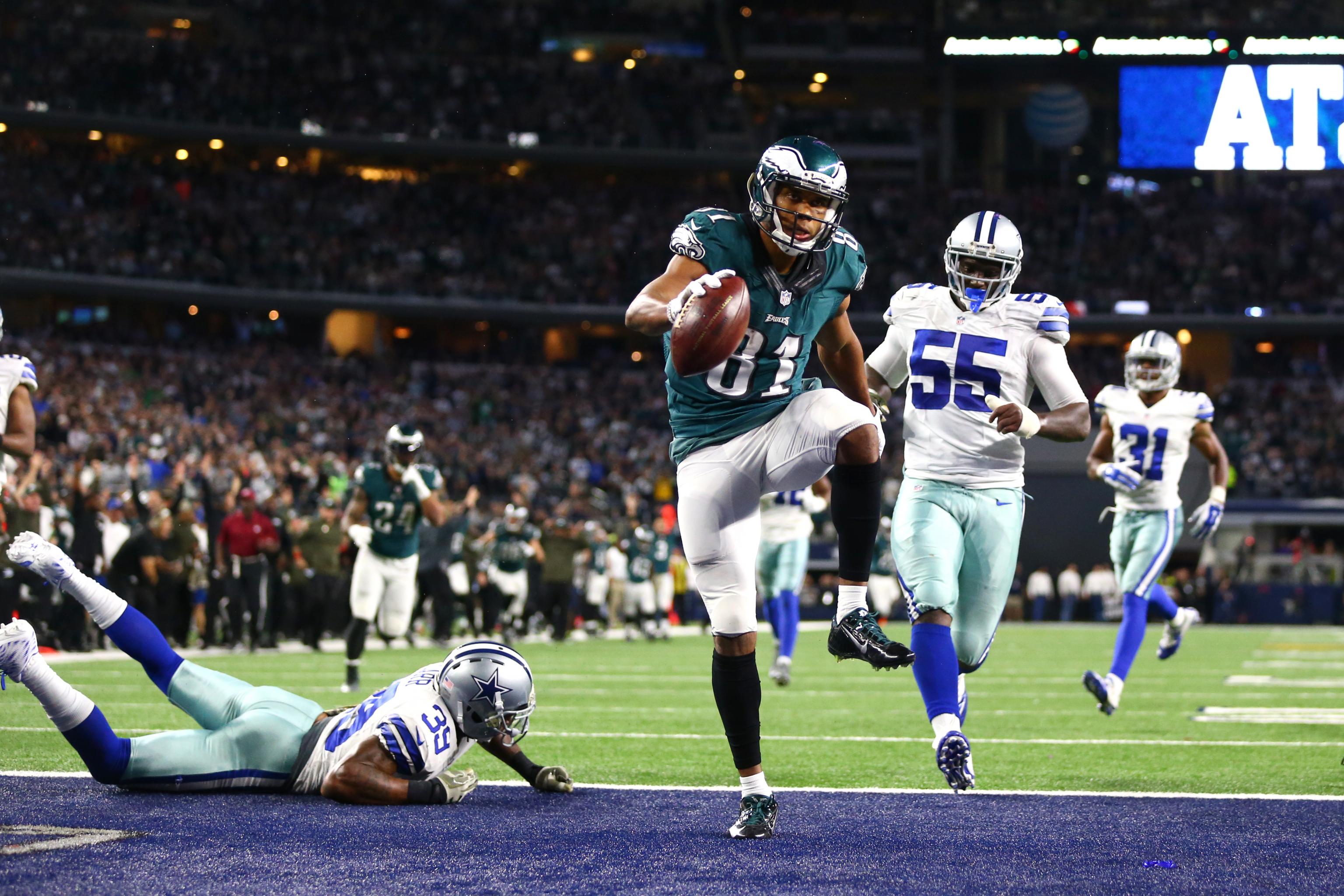 NBC Sports PR on Twitter: Blockbuster @dallascowboys-@Eagles Matchup Draws  Largest Week 6 Sunday Night Football Audience in 7 Years    / Twitter