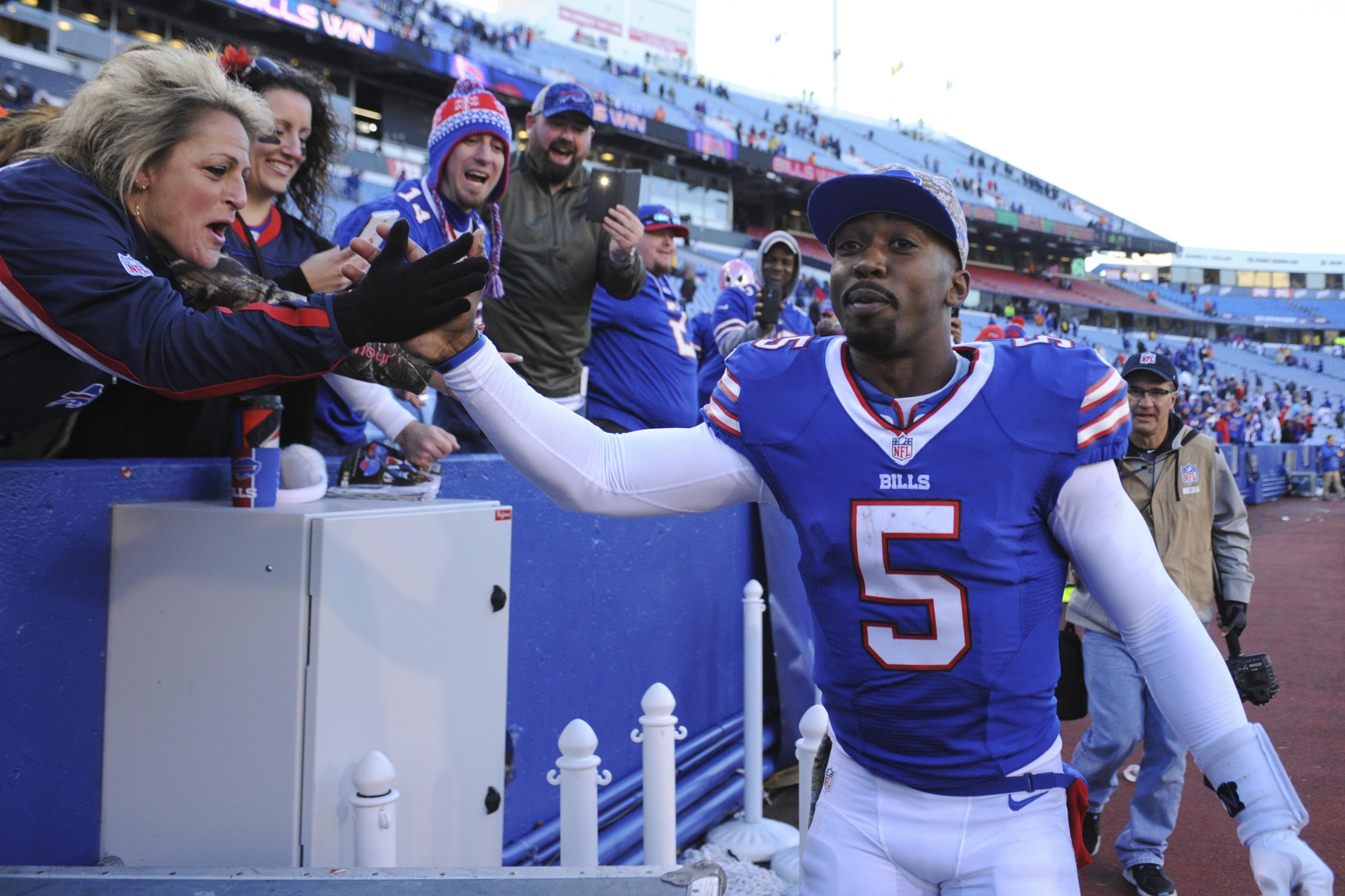 Jets gain revenge on Bills despite continuing woes for Darelle Revis, NFL