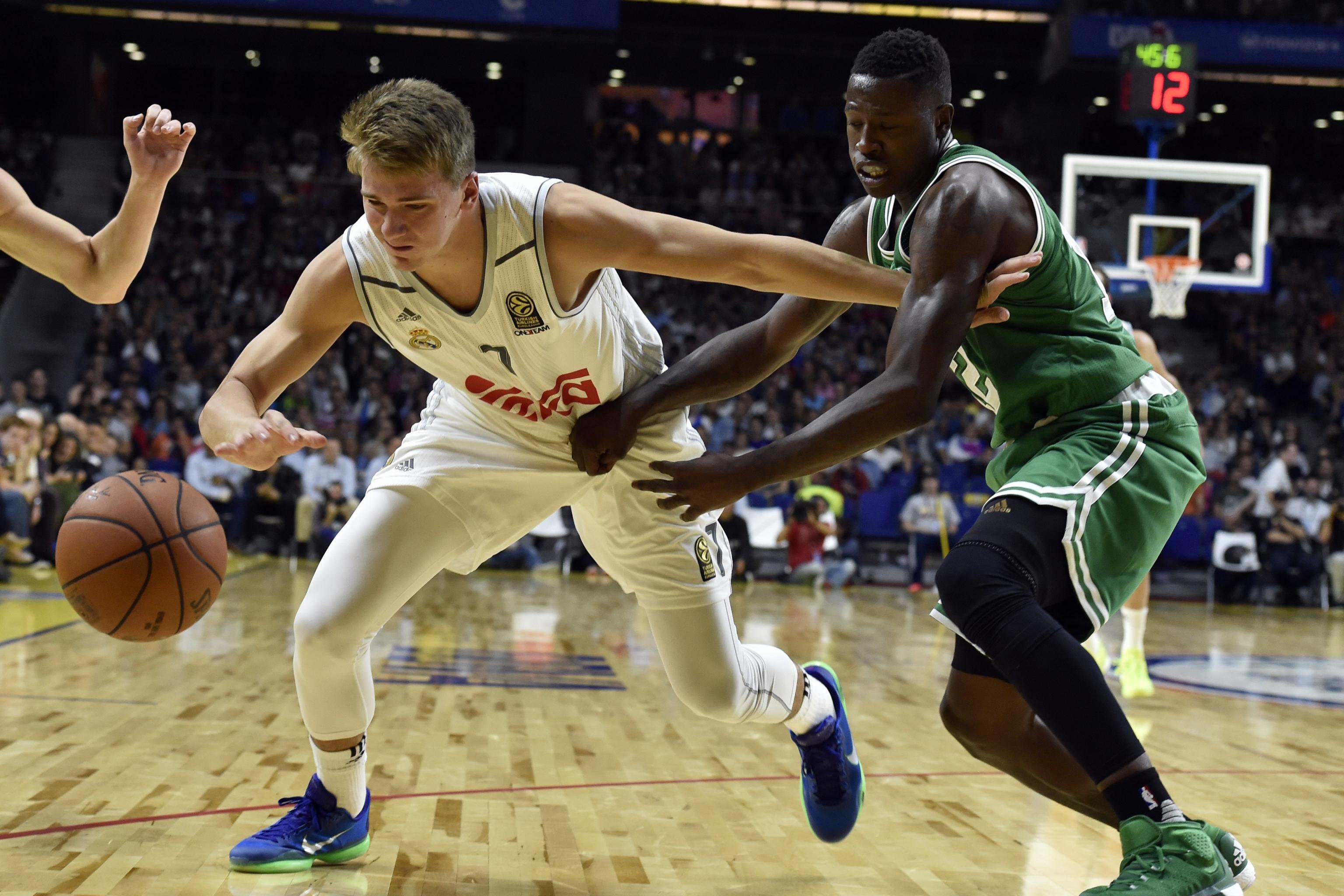 Luka Doncic's Profile: Age, weight, height, shoe size and jersey number