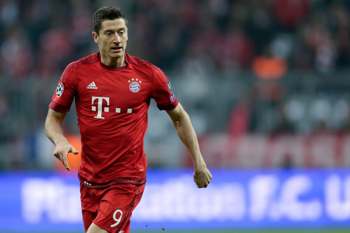 Real Madrid Transfer News: Robert Lewandowski's Agent ...