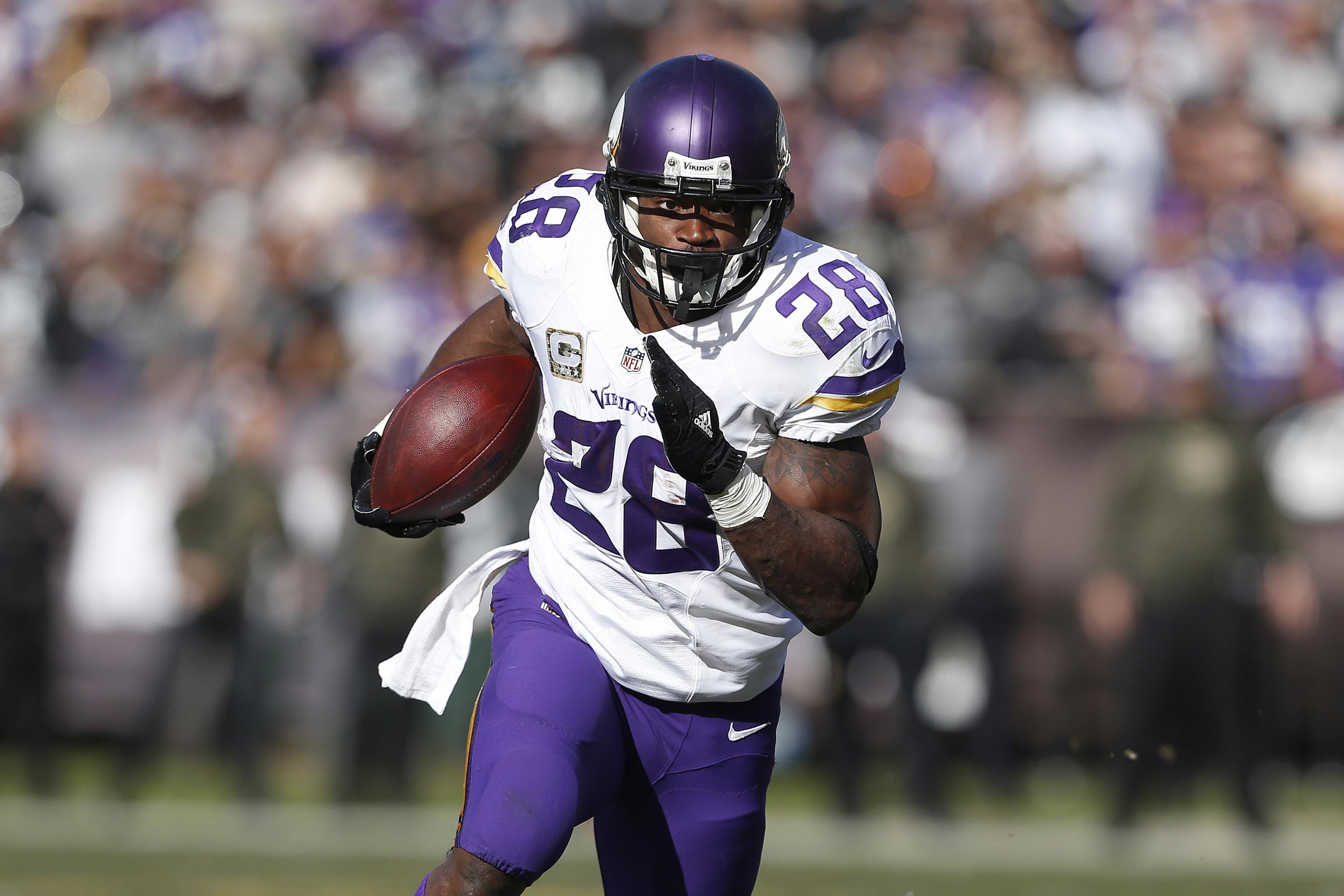 This Day in History: Former Minnesota running back Adrian Peterson's  career-high 296-yard game in 2007