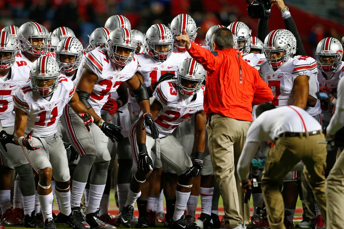 Bleacher Report's College Football Ultimate Guide to Week 12 News