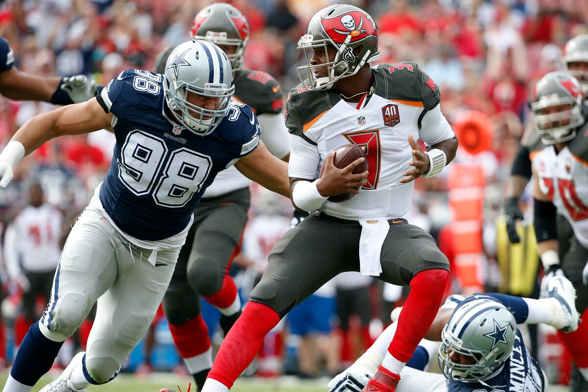 Tyrone Crawford Injury: Updates on Cowboys DT's Recovery 