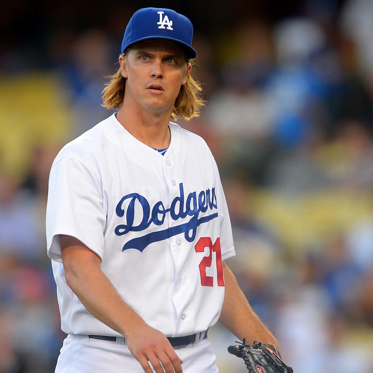 Greinke getting more comfortable with attention