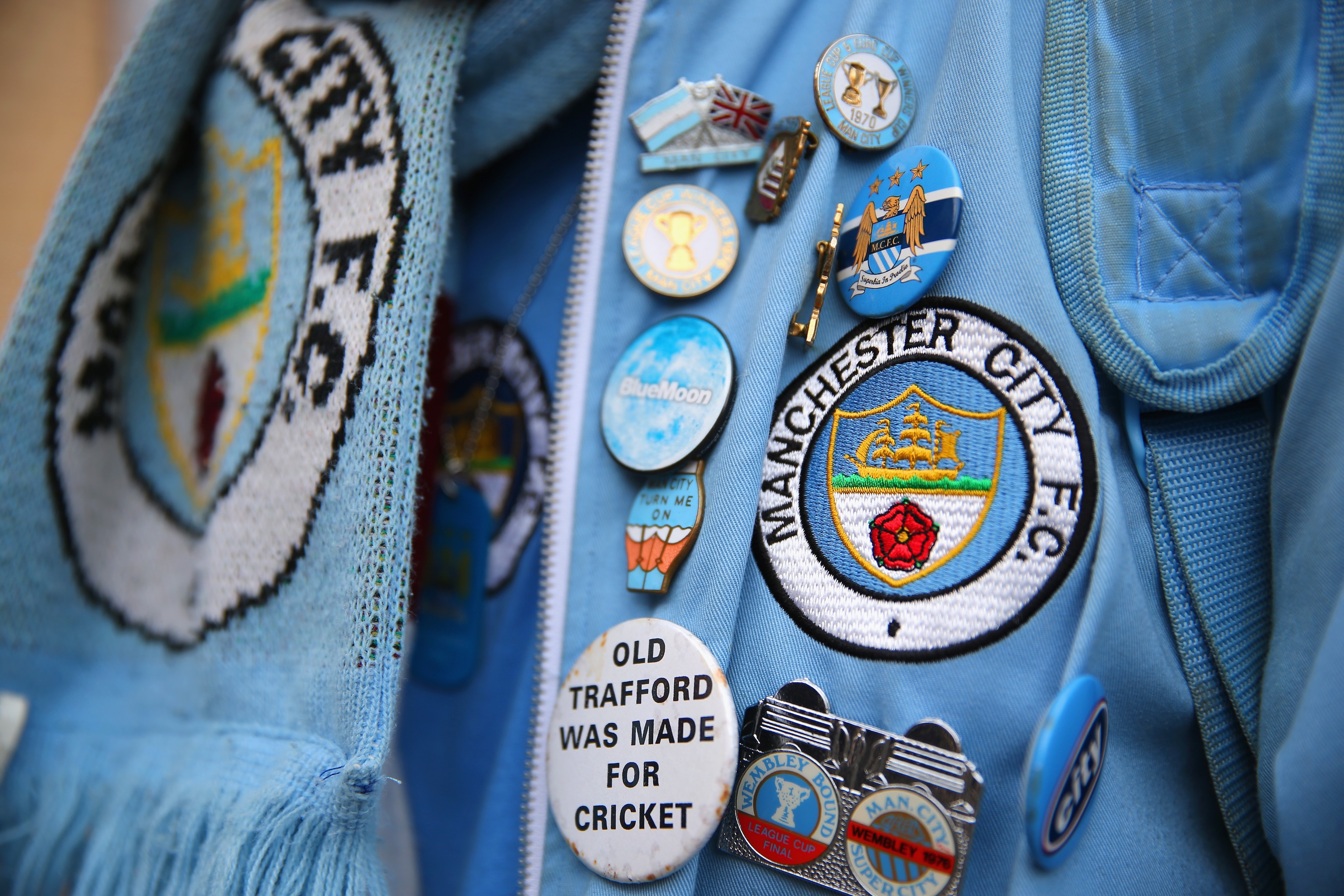 pic Man City Logo Old manchester city fans vote in favour of