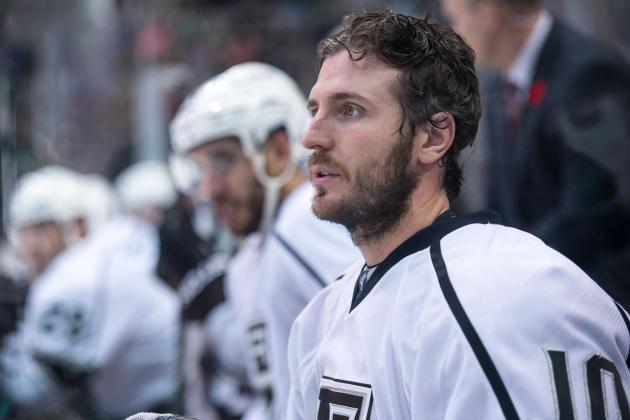 Nov 4, 2014; Dallas, TX, USA; Los Angeles Kings center Mike Richards (10) watches from the bench during the game against the Dallas Stars at the American Airlines Center. Mandatory Credit: Jerome Miron-USA TODAY Sports