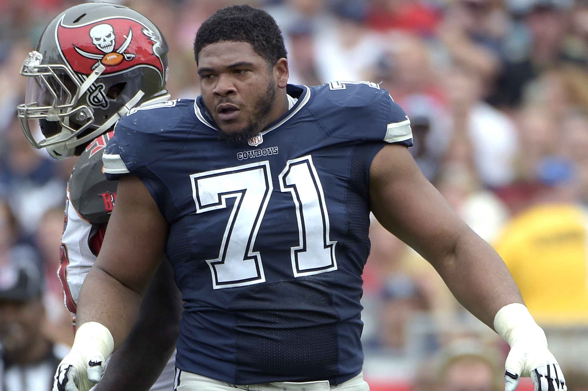 La'el Collins Injury: Updates on Cowboys Guard's Recovery from Toe ...