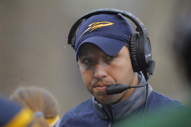 Toledo head coach Matt Campbell reacts during a 35-30 loss to Western Michigan in an NCAA college football game Friday, Nov. 27, 2015, in Toledo, Ohio. (AP Photo/David Richard)