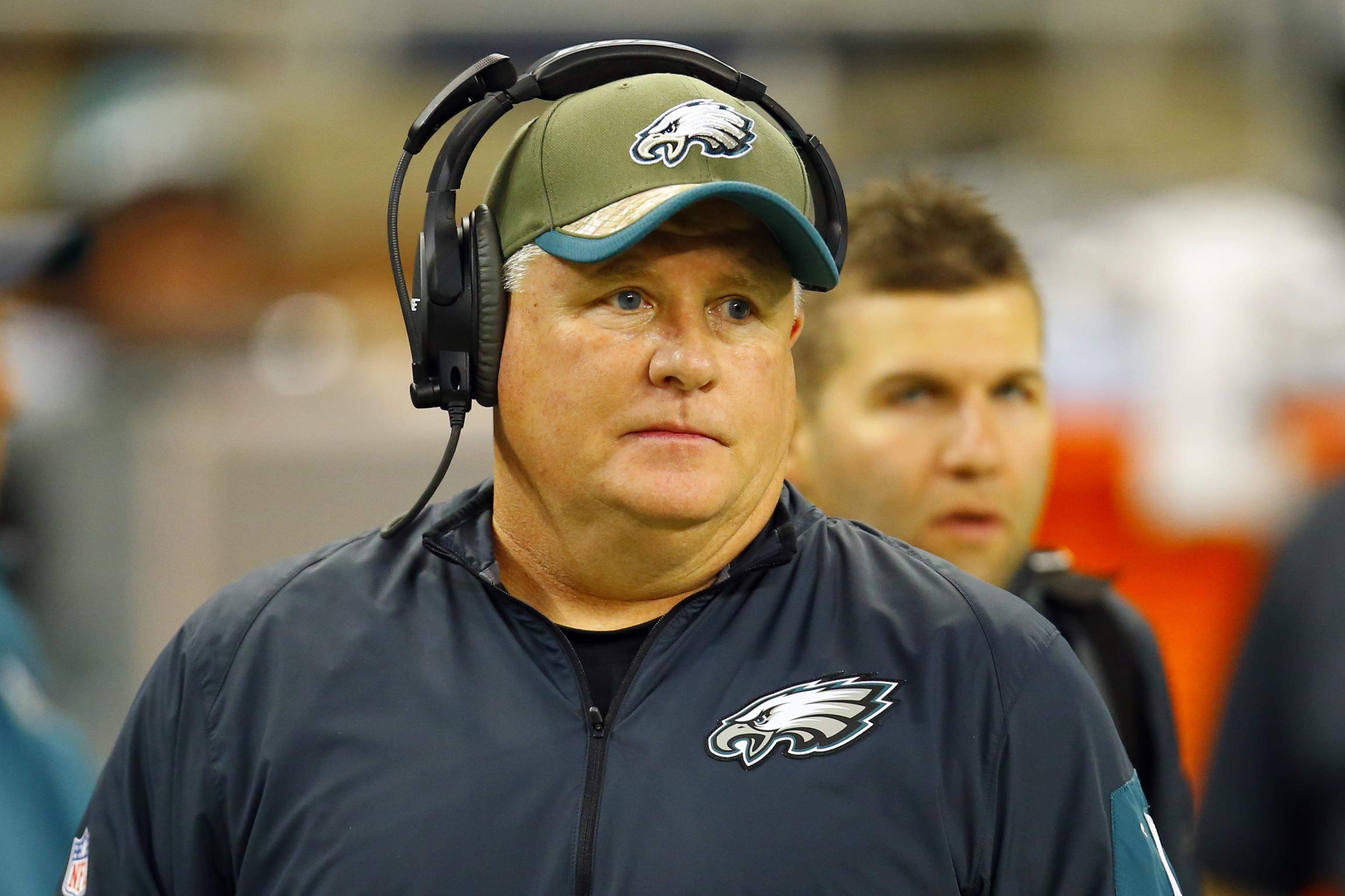 Eagles fire coach Chip Kelly