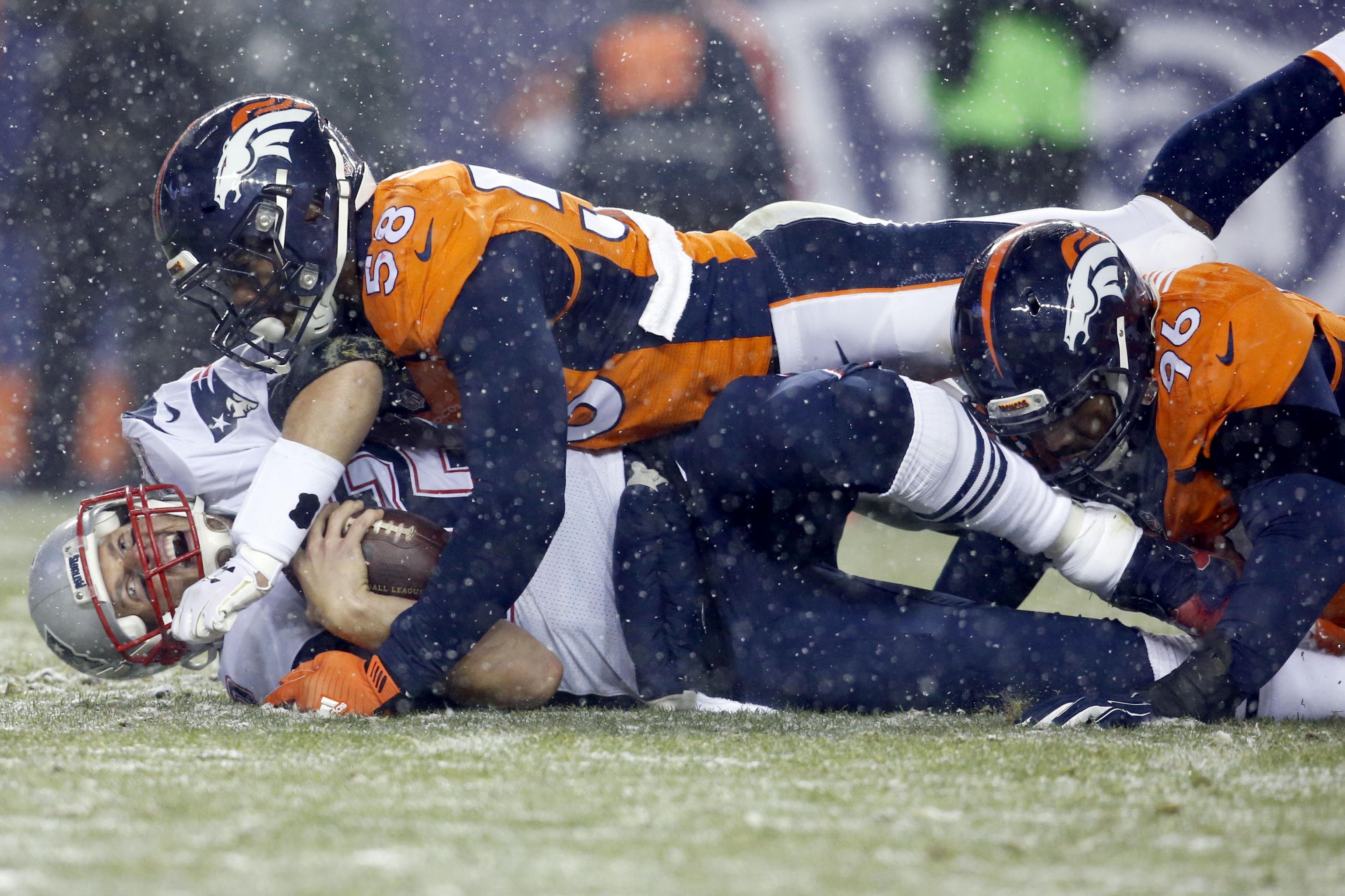 Patriots Gridiron News: Tom Brady is the Toughest QB Von Miller