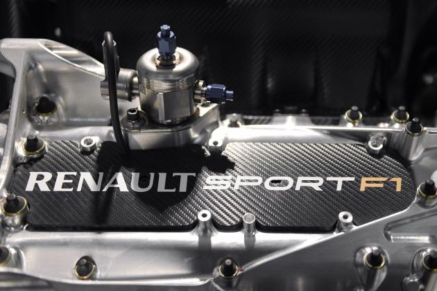 TO GO WITH AFP STORY BY DANIEL ORTELLI A photo taken on December 18, 2014 in Viry-Chatillon, south of Paris, shows the a Renault Sport F1 engine. The general director of Renault Sport F1, Cyril Abiteboul, has said that the some 200 Renault Sport F1 employees working in Viry-Chatillon worked well this winter to catch up with Mercedes after he implemented a complete reoganization of the staff. AFP PHOTO / FRANCK FIFE (Photo credit should read FRANCK FIFE/AFP/Getty Images)