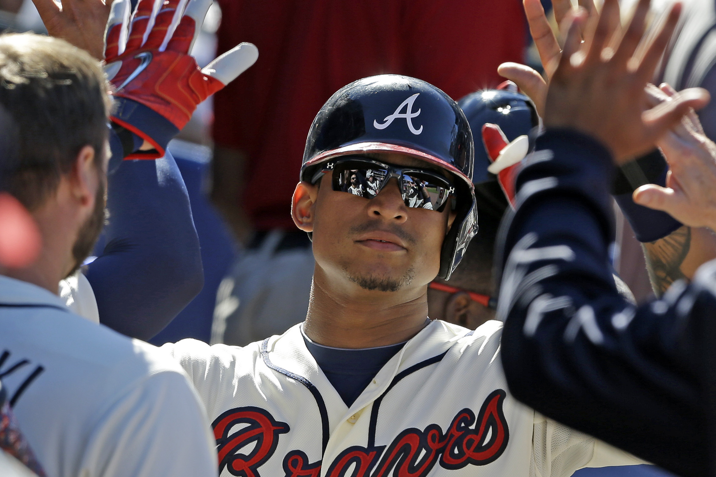 Rookie Christian Bethancourt helps Braves beat Phillies