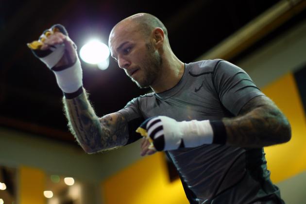 LONDON, ENGLAND - DECEMBER 07:  Kevin Mitchell takes part in a media workout session at the Reebok Sports Club on December 7, 2015 in London, England.  (Photo by Richard Heathcote/Getty Images)