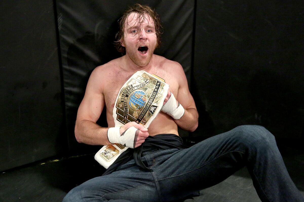 WWE TLC 2015 Results Twitter Reacts to Top Stars, Moments and More