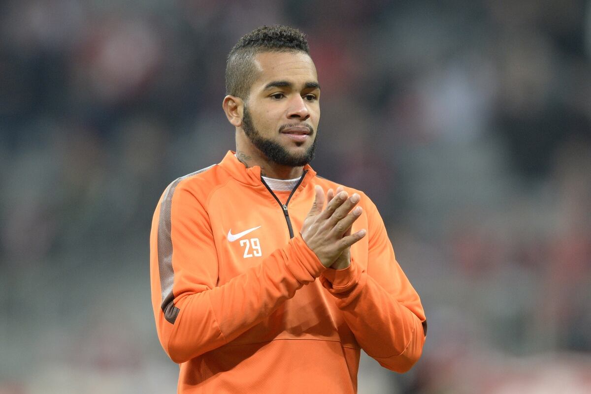 Chelsea Transfer News: Alex Teixeira Warning Dealt, Oscar ...