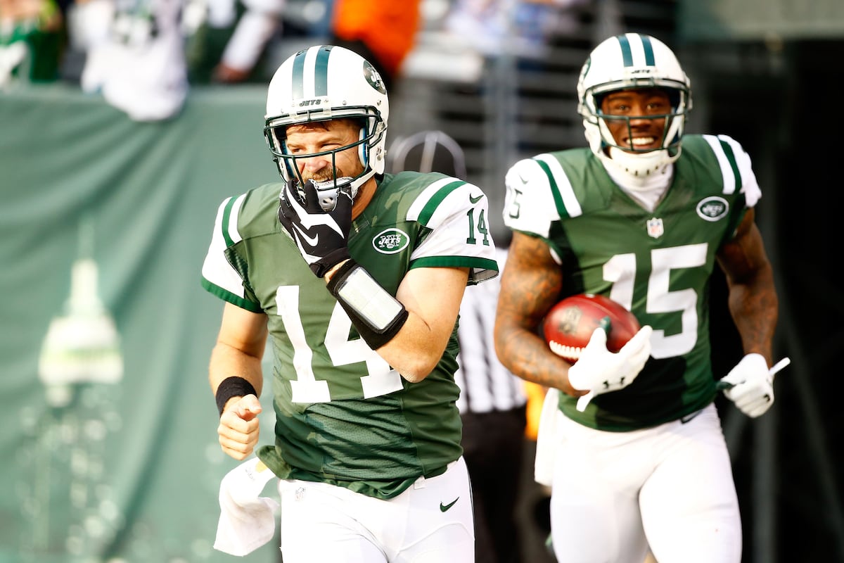 Brandon Marshall Gifts Ryan Fitzpatrick Copy of 'Just Give Me the Damn
