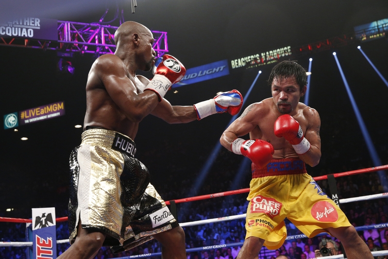 Freddie Roach Names Floyd Mayweather 'King of This Era' over Manny Pacquiao