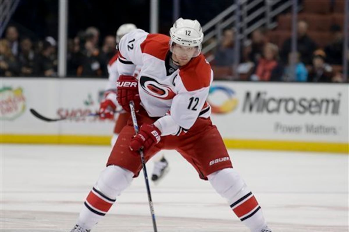 Calling Fact or Fiction on the Latest NHL Trade Rumors and Speculation ...