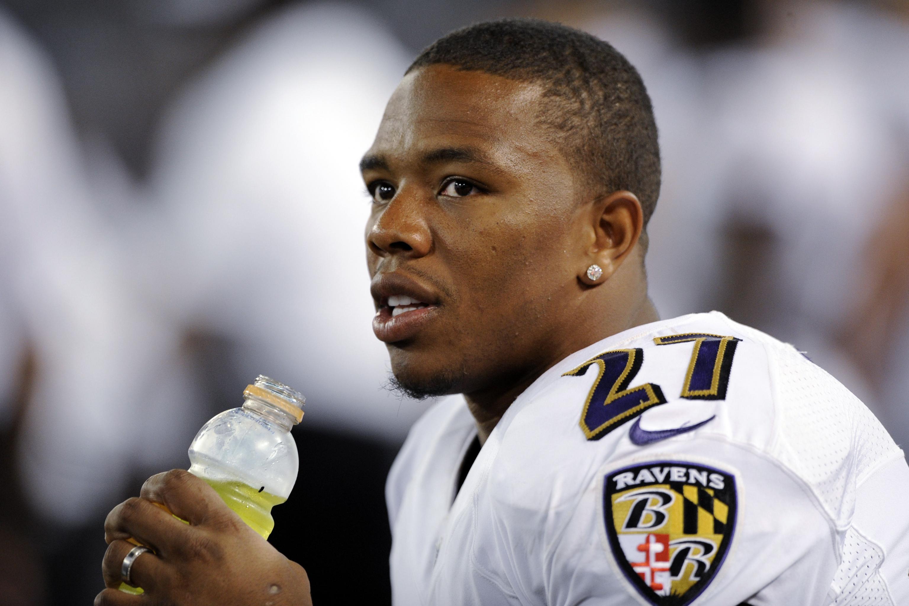 27! Ray Rice!  Ray rice, Fantasy football, Football picks