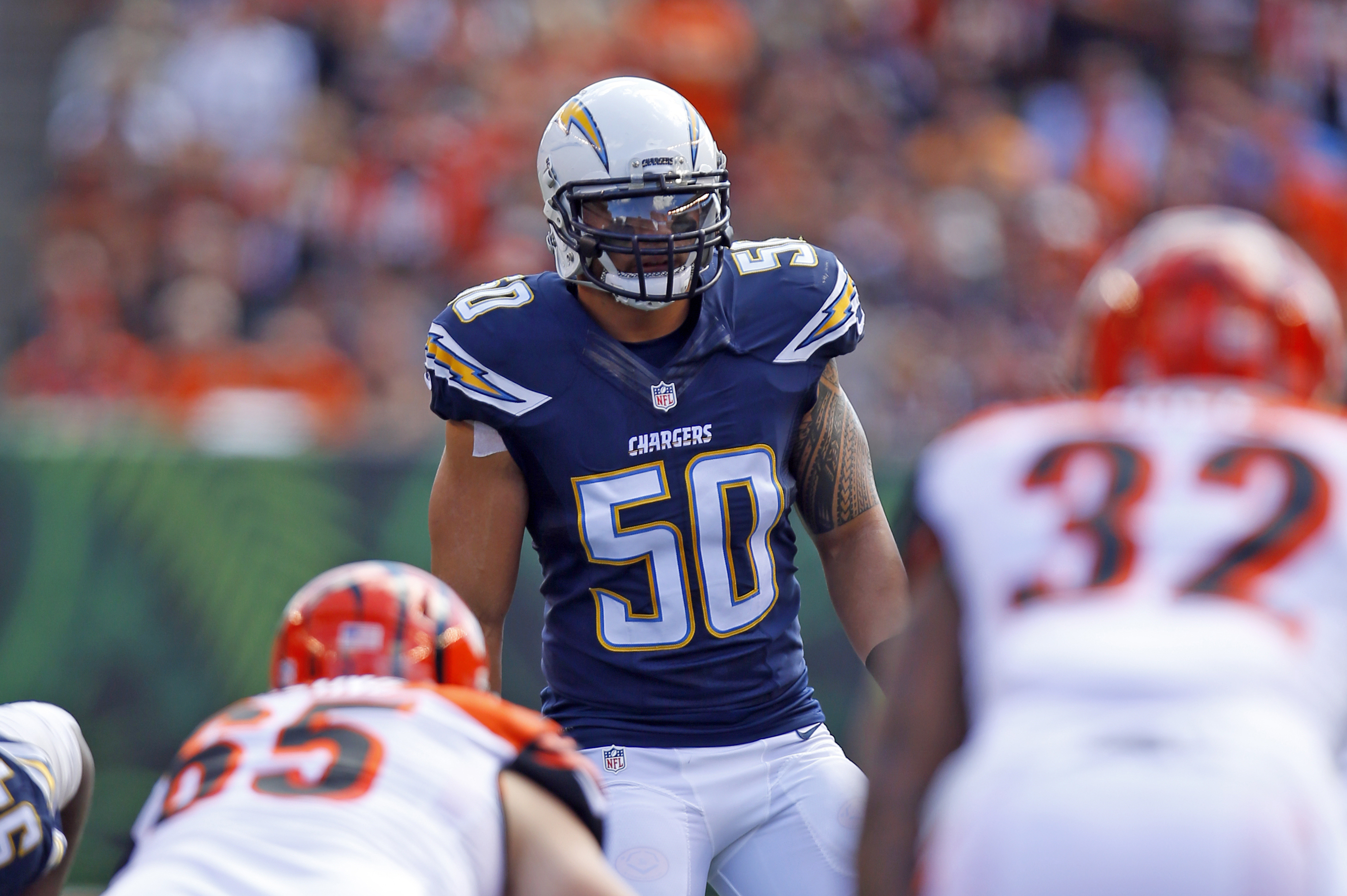 Chargers' Manti Te'o 'frustrated and devastated' with foot injury