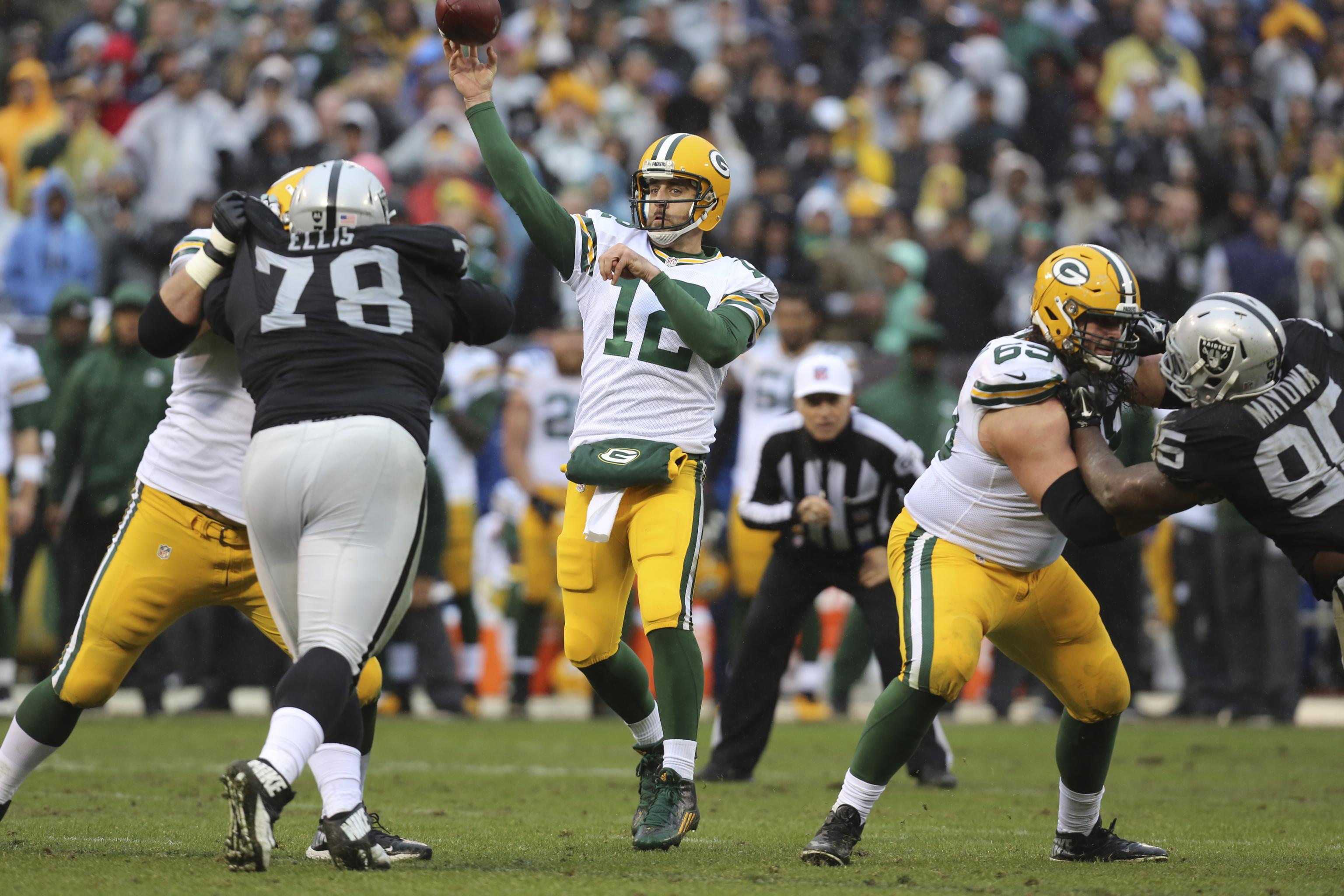 Green Bay Packers on X: It's game time in Oakland! #GBvsOAK Game