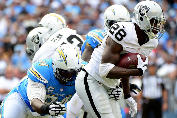 Raiders RB Latavius Murray won't play vs. Chargers