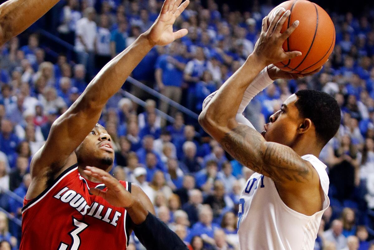 louisville-vs-kentucky-score-and-twitter-reaction-for-2015-16-regular