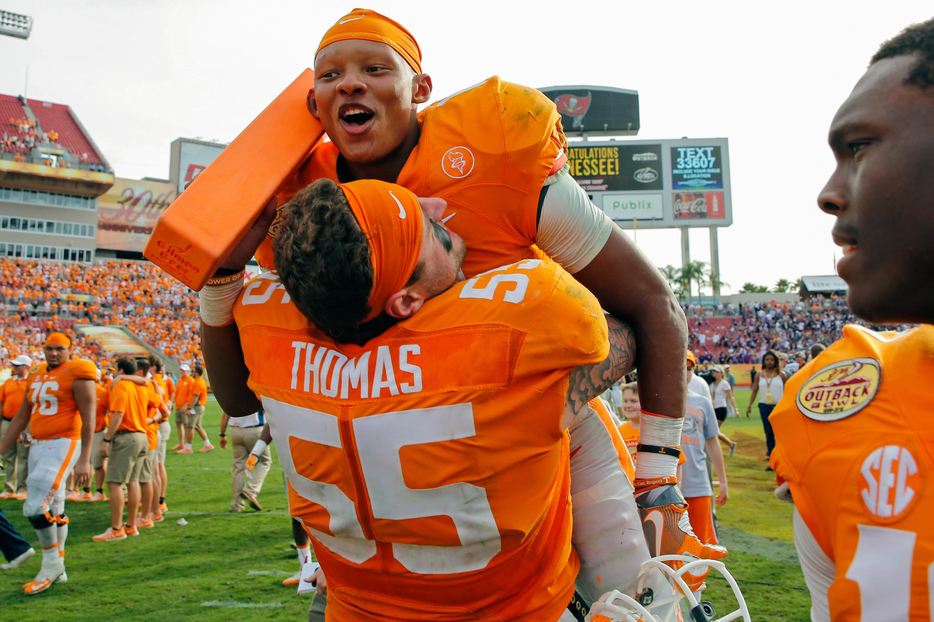 Butch Jones: Evan Berry out for the season with knee injury