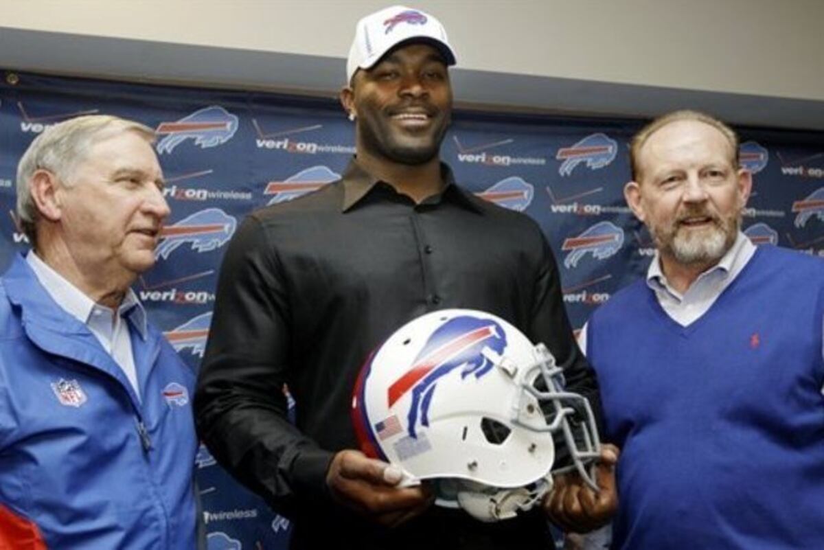 Ben Dogra Has Certification Revoked by NFLPA, Fined: Latest Details