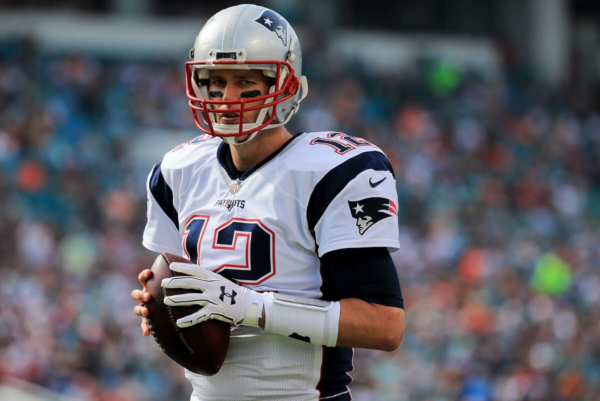 Brady Leads NFL in Touchdown Passes for 1st Time Since 2010 News