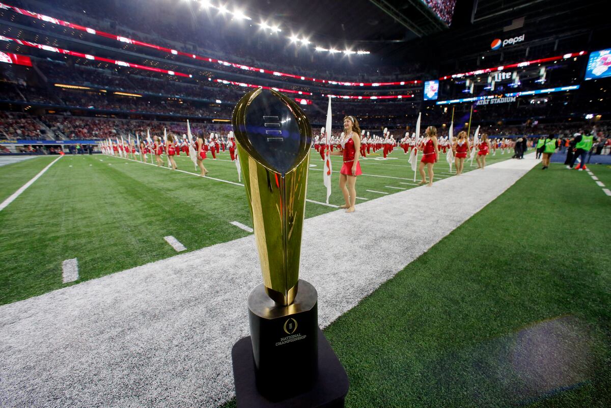 Bleacher Report's Expert Picks for National Championship Game News