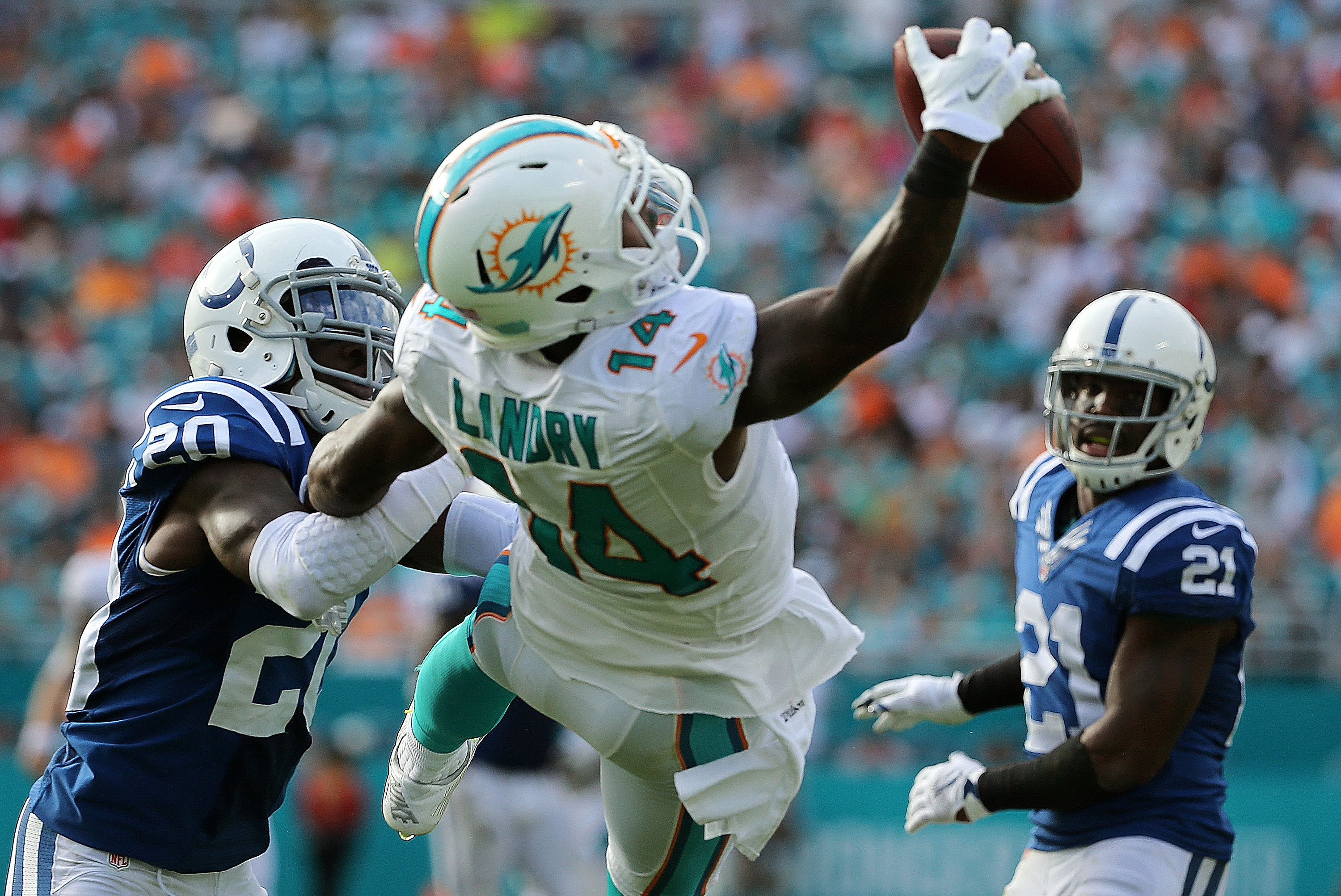 Jarvis Landry sets NFL record for most receptions in first three year -  with Odell Beckham Jr. - The Phinsider