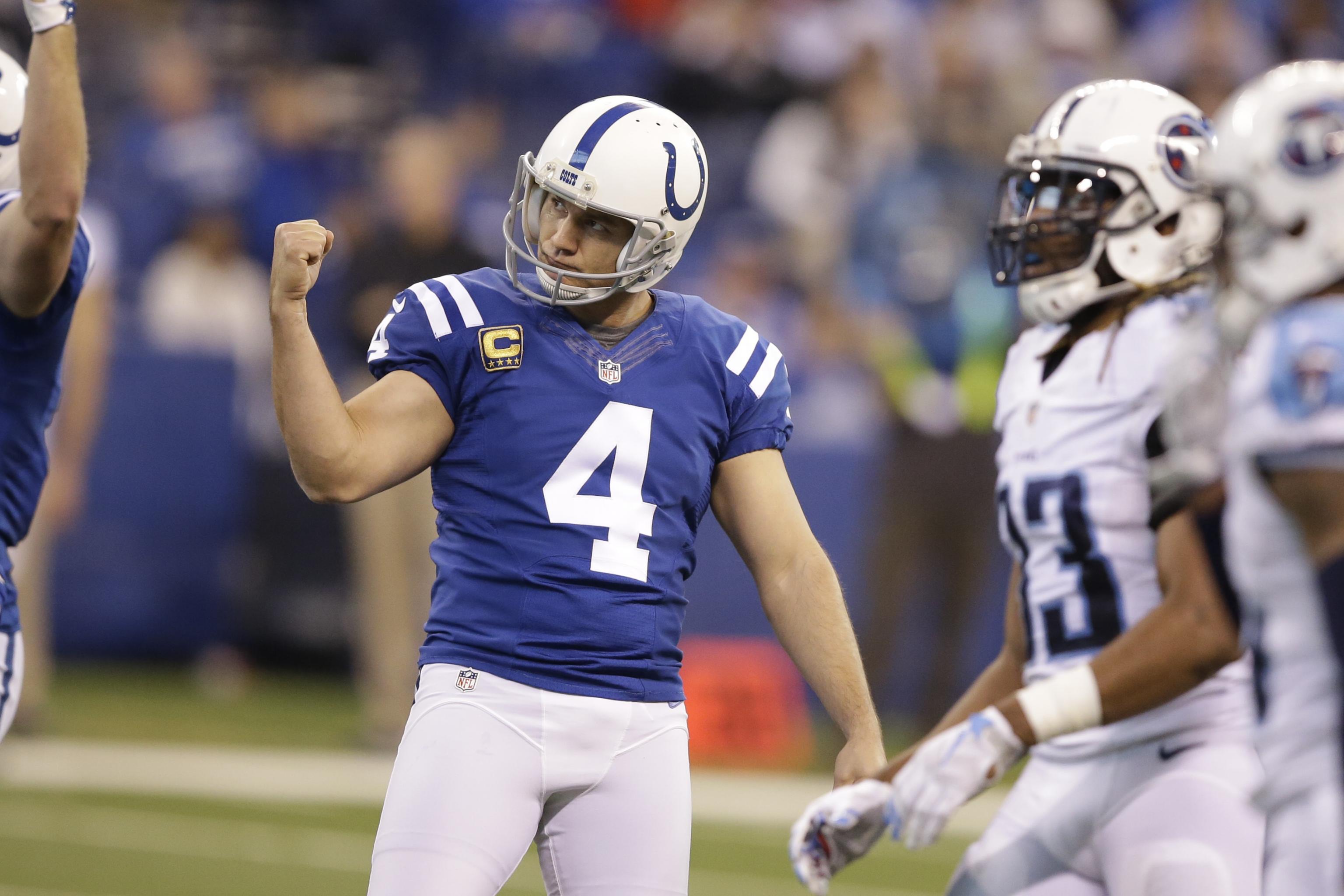 Colts interested in bringing back kicker Adam Vinatieri