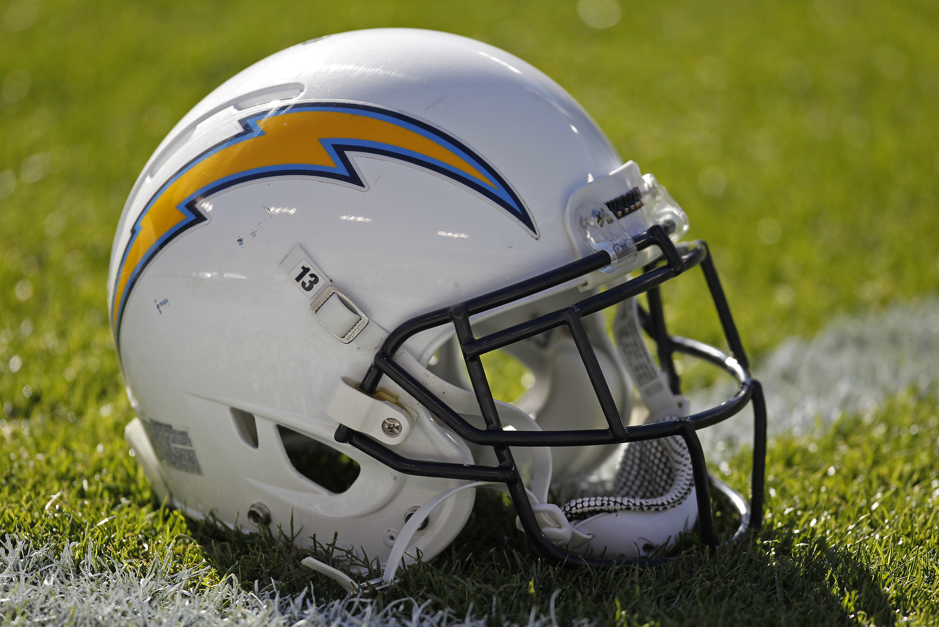 How's this for a new Chargers helmet? - The San Diego Union-Tribune