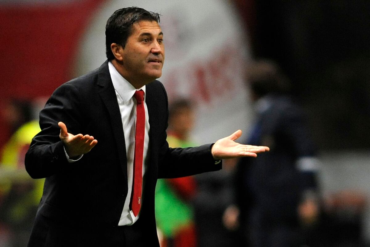 Jose Peseiro Officially Named Porto Manager After Sacking of Julen