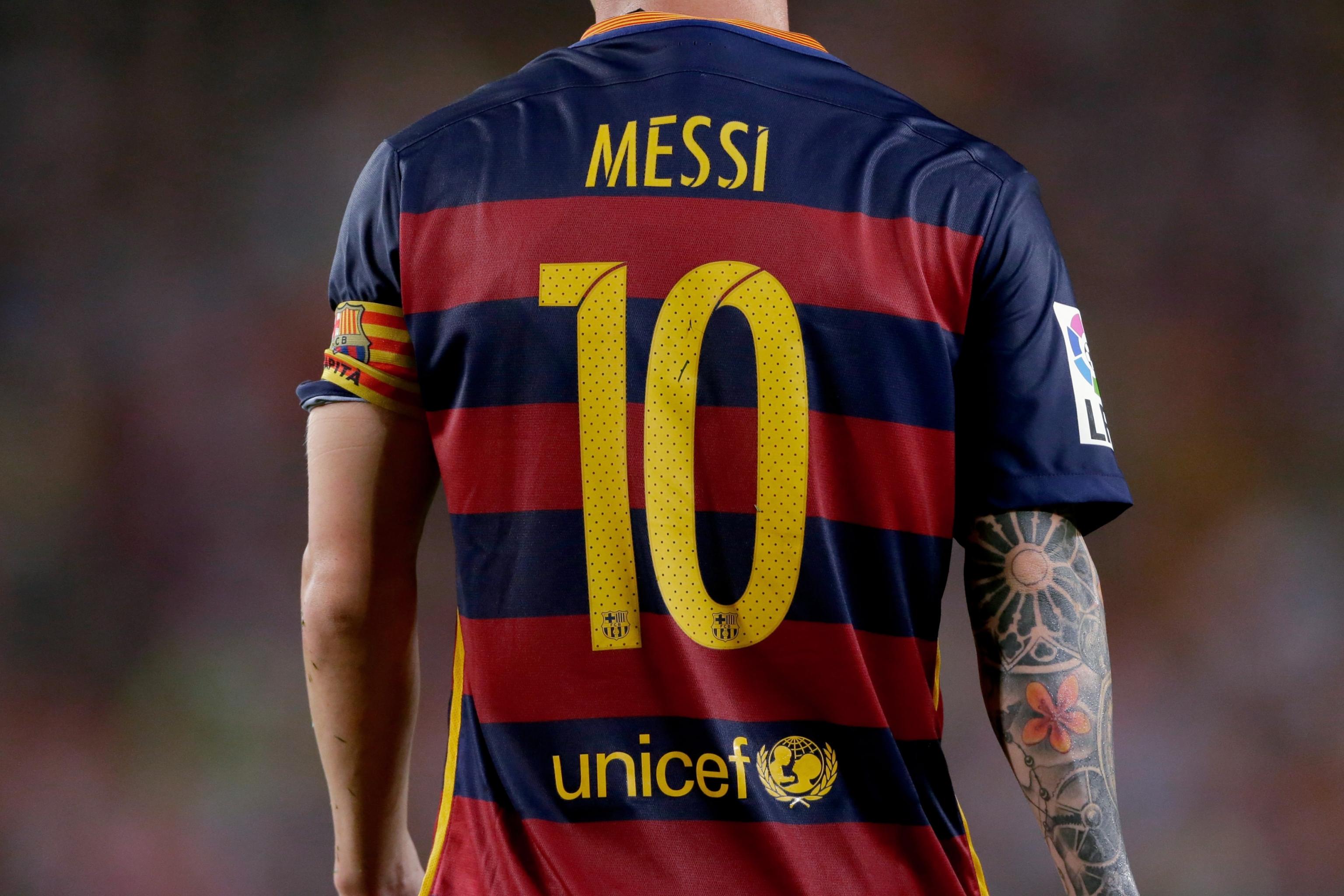 Leo Messi's Barcelona Shirt Is the Most Sold Cristiano Ronaldo 2nd | News, Scores, Highlights, Stats, and Rumors Bleacher Report