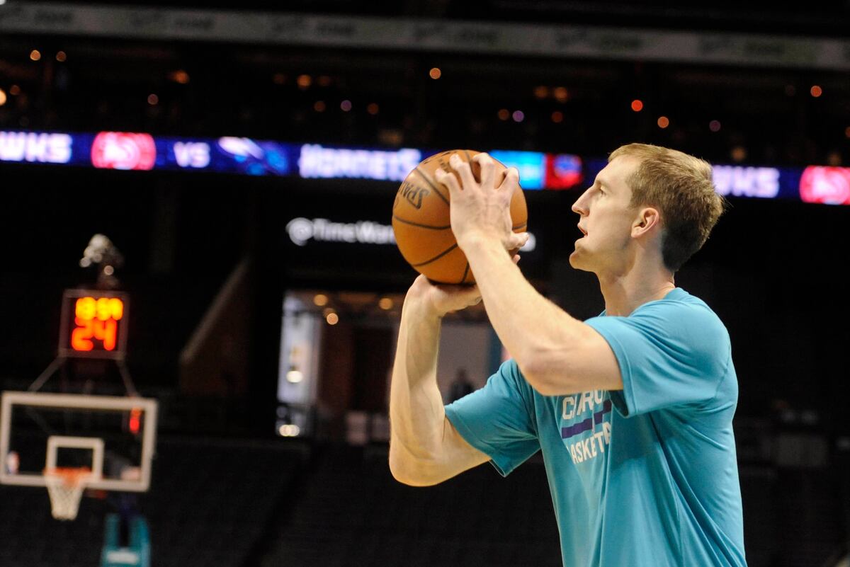 Cody Zeller Injury Updates on Star's Shoulder and Return