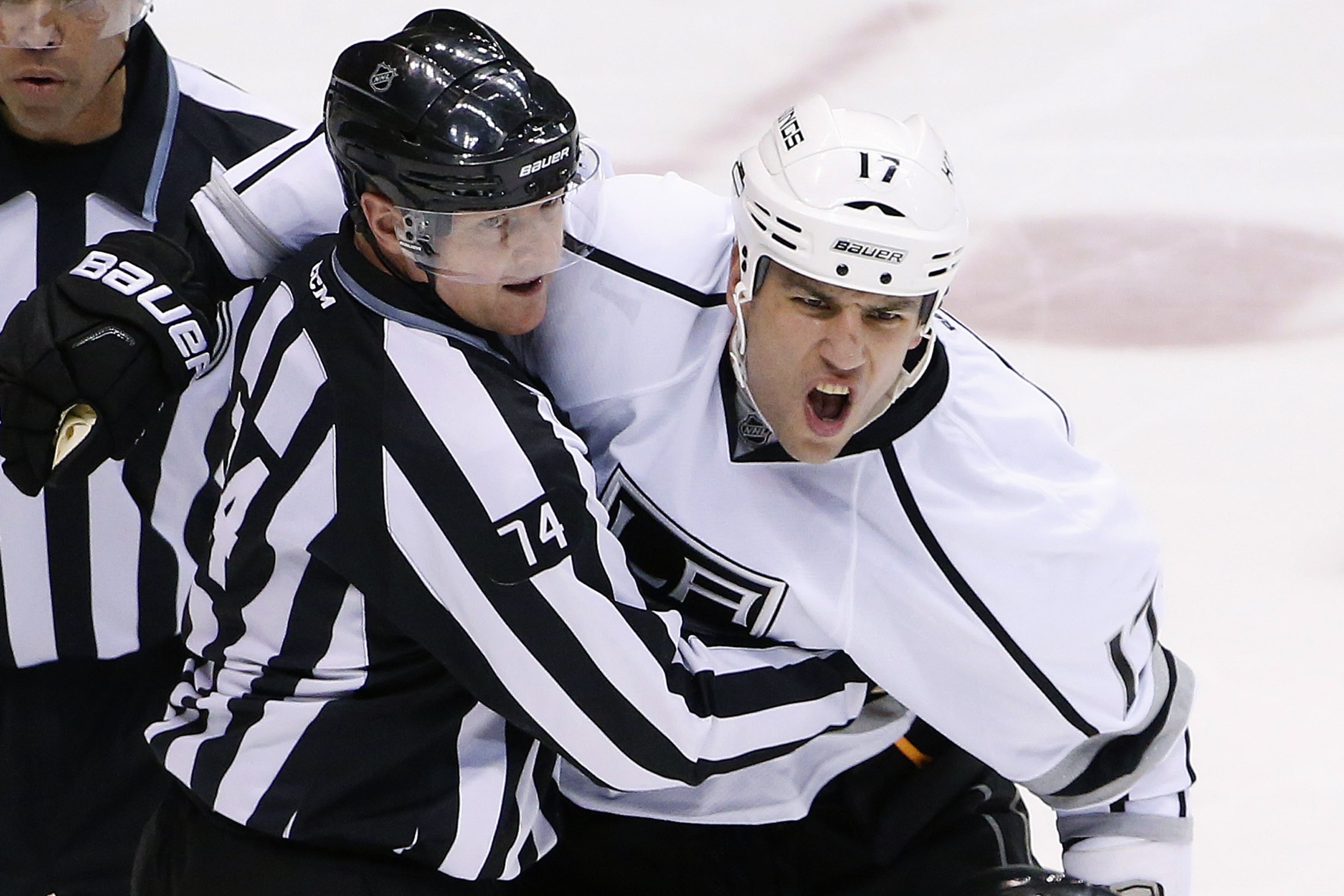 Milan Lucic to Kings: Latest Trade Details, Comments and Reaction