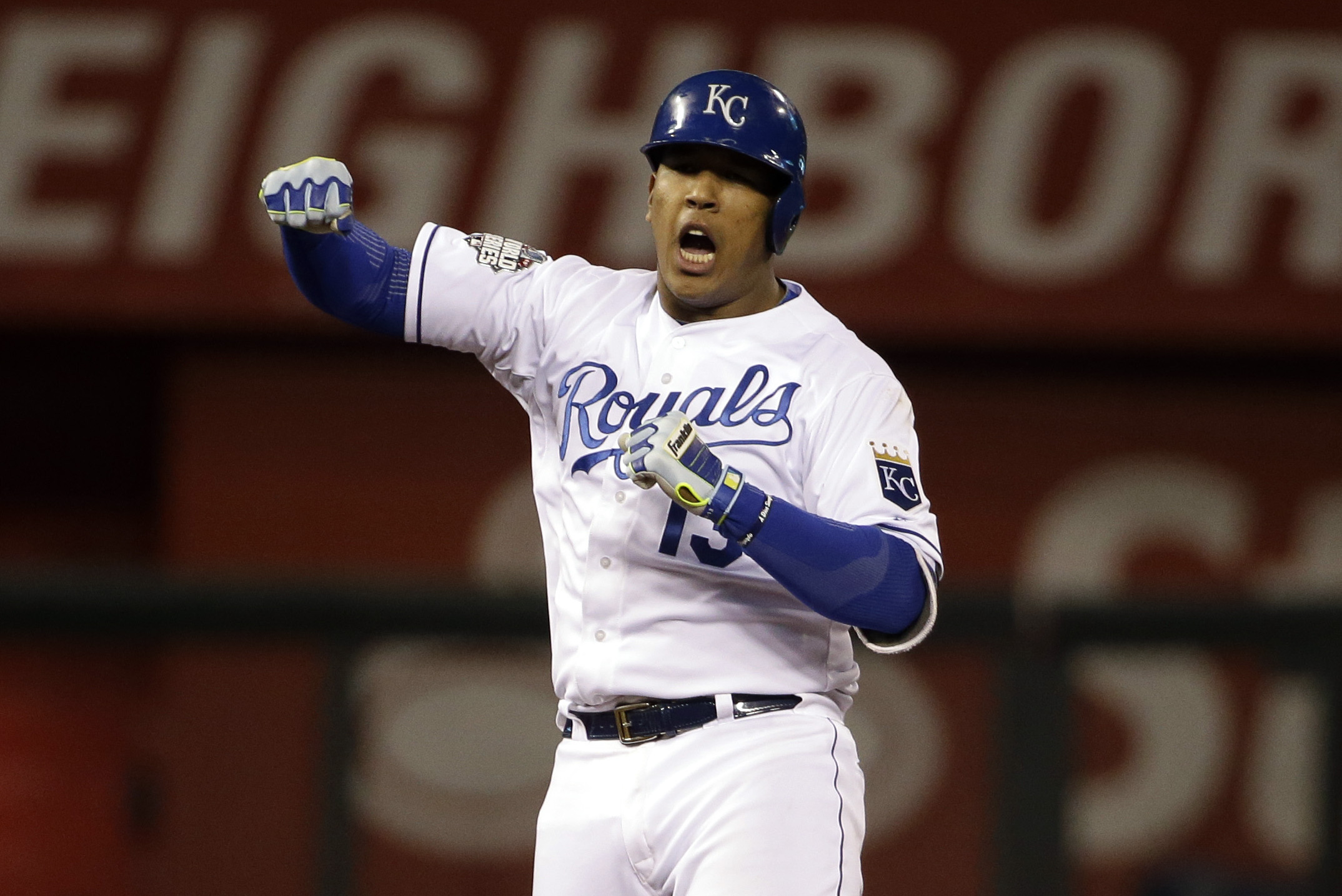 Royals GM pours cold water on Salvador Perez trade rumors