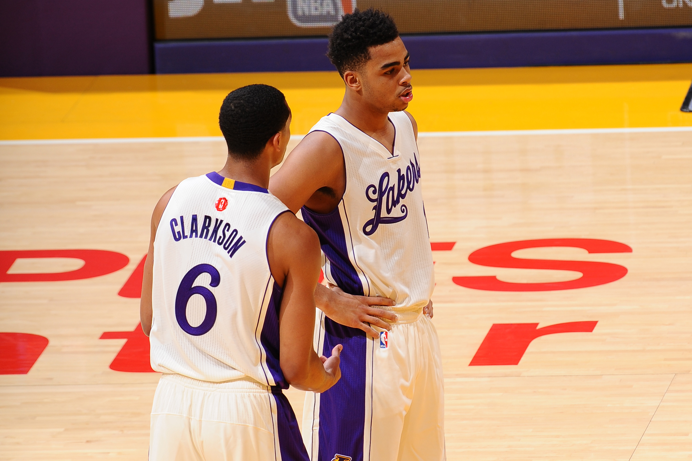 Lakers' D'Angelo Russell, Jordan Clarkson have fun in Rising Stars  Challenge – Daily News