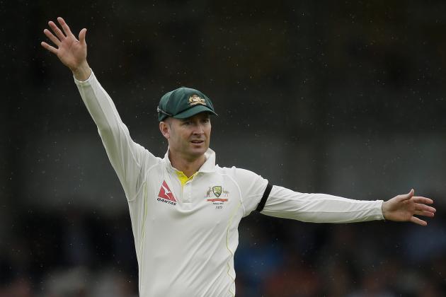 Australia’s captain Michael Clarke directs his players on the fourth day of the fifth Ashes Test match between England and Australia, at the Oval cricket ground in London, Sunday, Aug. 23, 2015. (AP Photo/Tim Ireland)