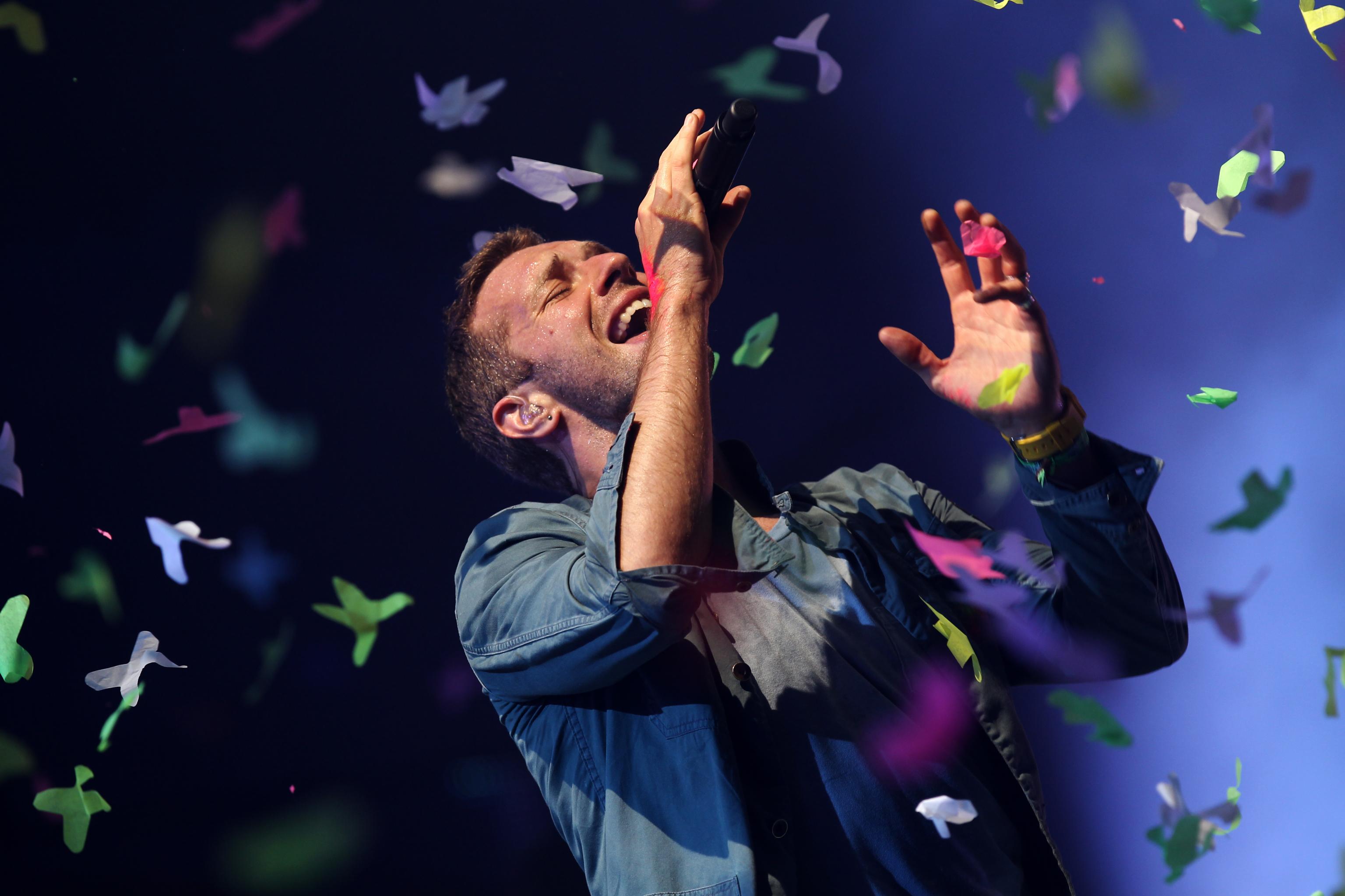 Super Bowl Halftime Show 2016: Odds, Predictions for Coldplay's