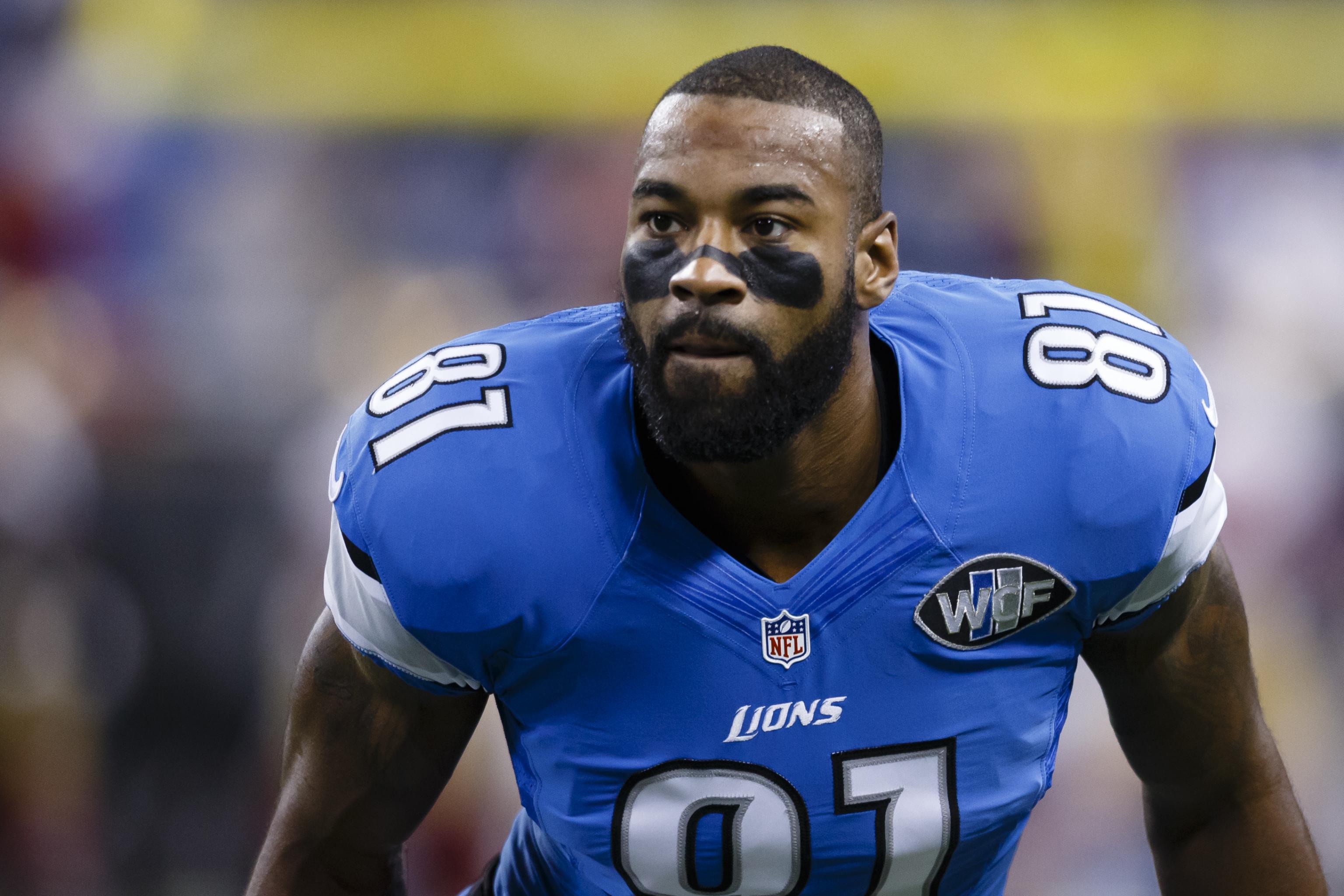 NFL on ESPN na platformě X: „Barry Sanders says Calvin Johnson retiring  'would be devastating'.   / X