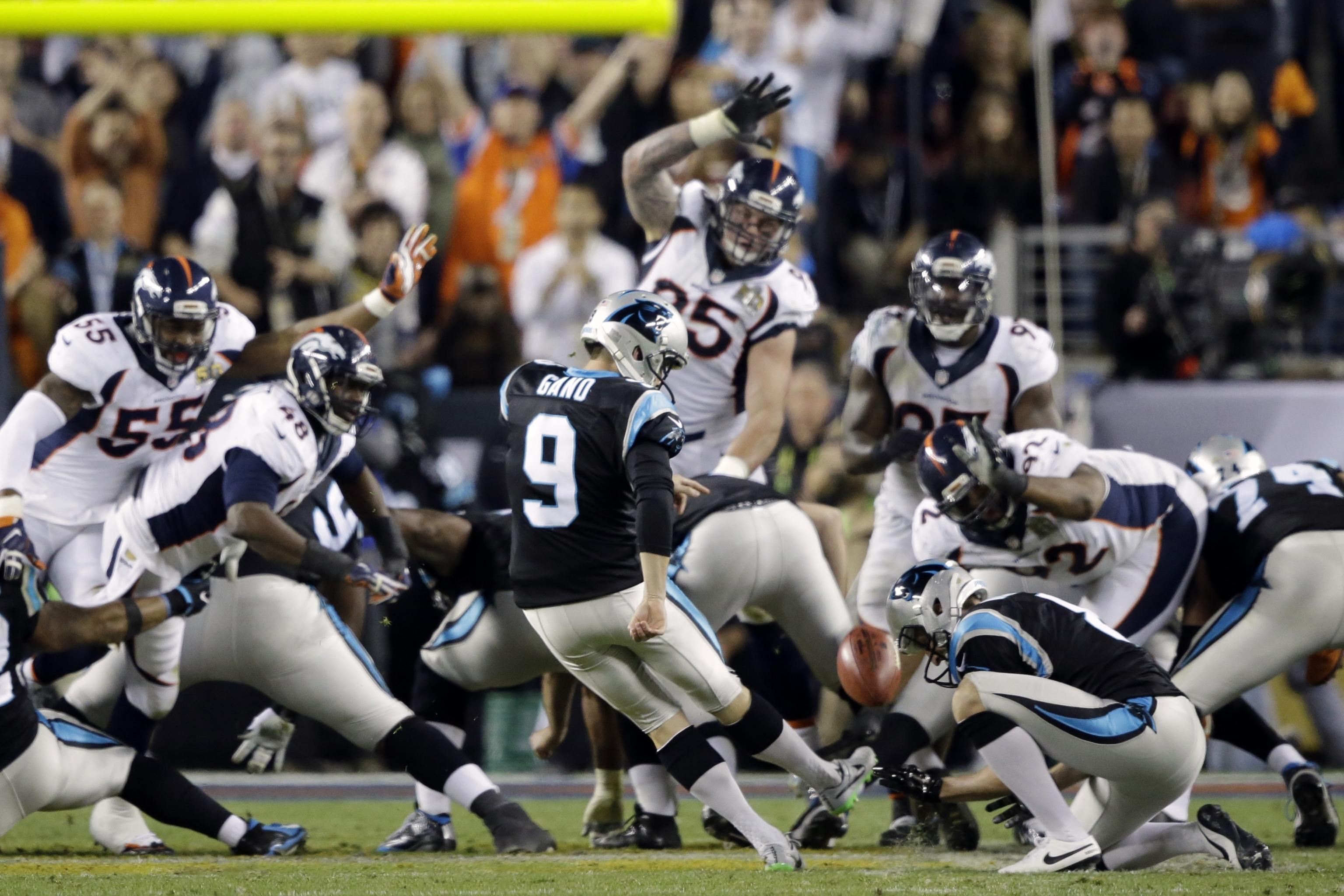 Broncos defense smothers Panthers, Graham Gano misses field goal