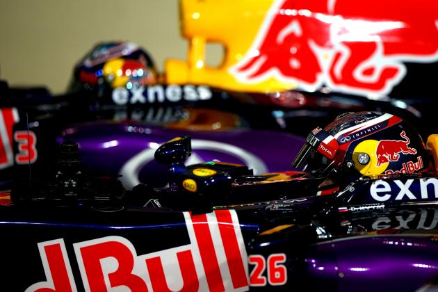 ABU DHABI, UNITED ARAB EMIRATES - NOVEMBER 28:  Daniel Ricciardo of Australia and Infiniti Red Bull Racing and Daniil Kvyat of Russia and Infiniti Red Bull Racing park their cars in Parc Ferme after qualifying for the Abu Dhabi Formula One Grand Prix at Yas Marina Circuit on November 28, 2015 in Abu Dhabi, United Arab Emirates.  (Photo by Mark Thompson/Getty Images)